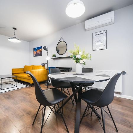 Appartement Apartament Z Tarasem Oraz Podziemnym Parkingiem à Cracovie Extérieur photo